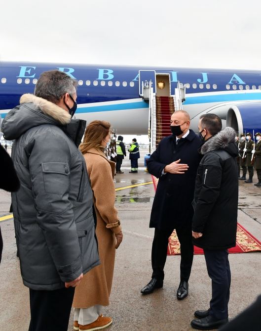 Azərbaycan Prezidenti İlham Əliyev Ukraynaya işgüzar səfərə gəlib (FOTO/VİDEO)