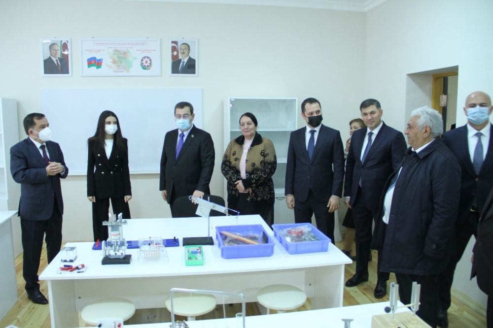 Qazaxda Heydər Əliyev Fondunun təşəbbüsü ilə yeni məktəb binası inşa olunub (FOTO)