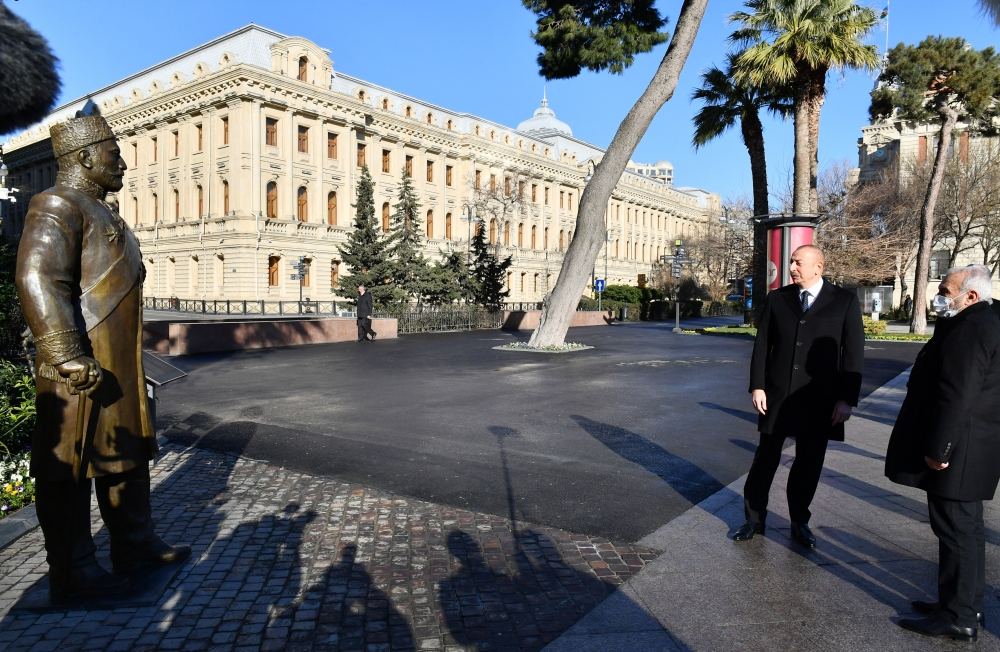 Prezident İlham Əliyev xeyriyyəçi Hacı Zeynalabdin Tağıyevin Bakıda ucaldılan abidəsinin açılışında iştirak edib (FOTO/VİDEO)(YENİLƏNİB)