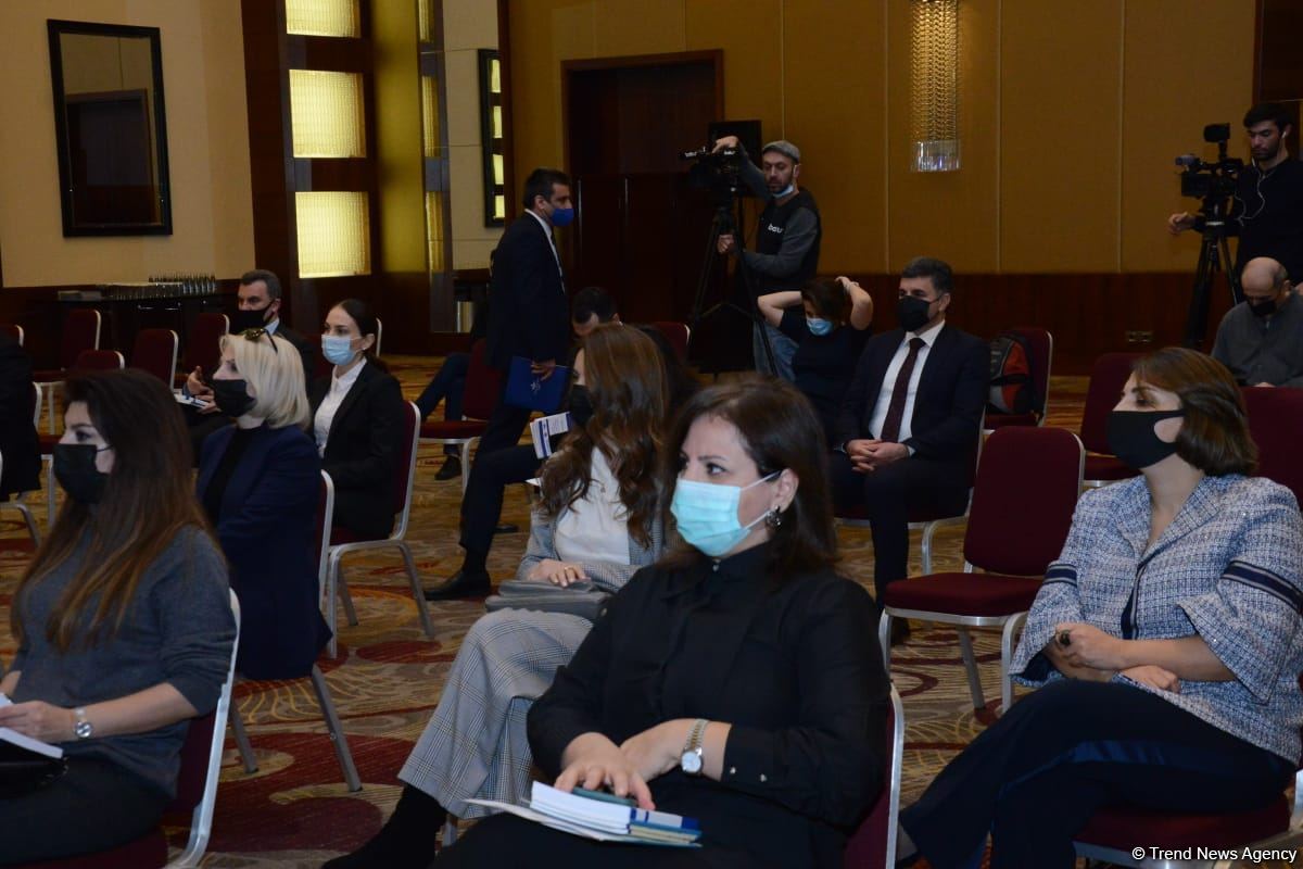 İkinci Qarabağ müharibəsinə qədər 10 mindən çox qaçqına hüquqi yardımlar göstərilib - BMT QAK (FOTO)