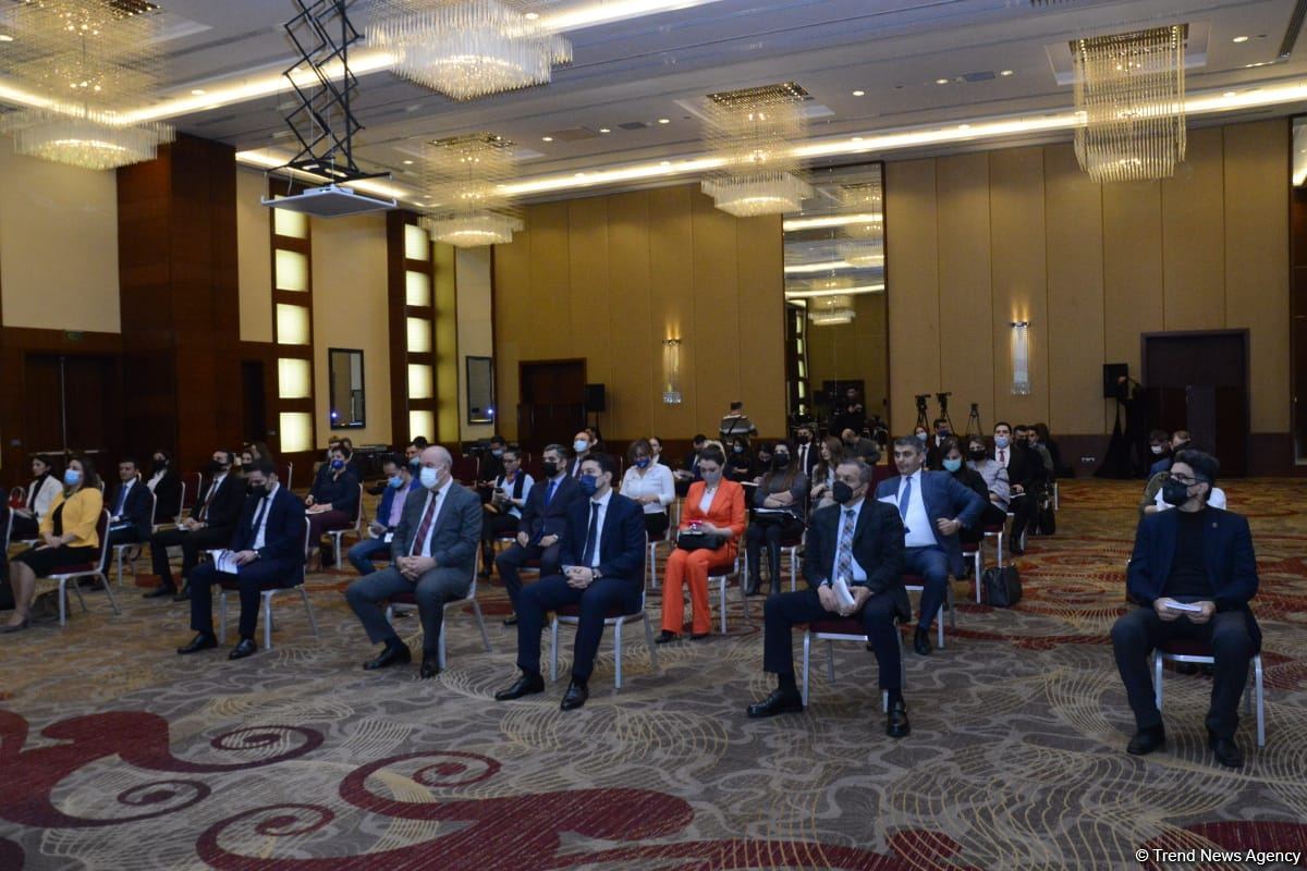 İkinci Qarabağ müharibəsinə qədər 10 mindən çox qaçqına hüquqi yardımlar göstərilib - BMT QAK (FOTO)