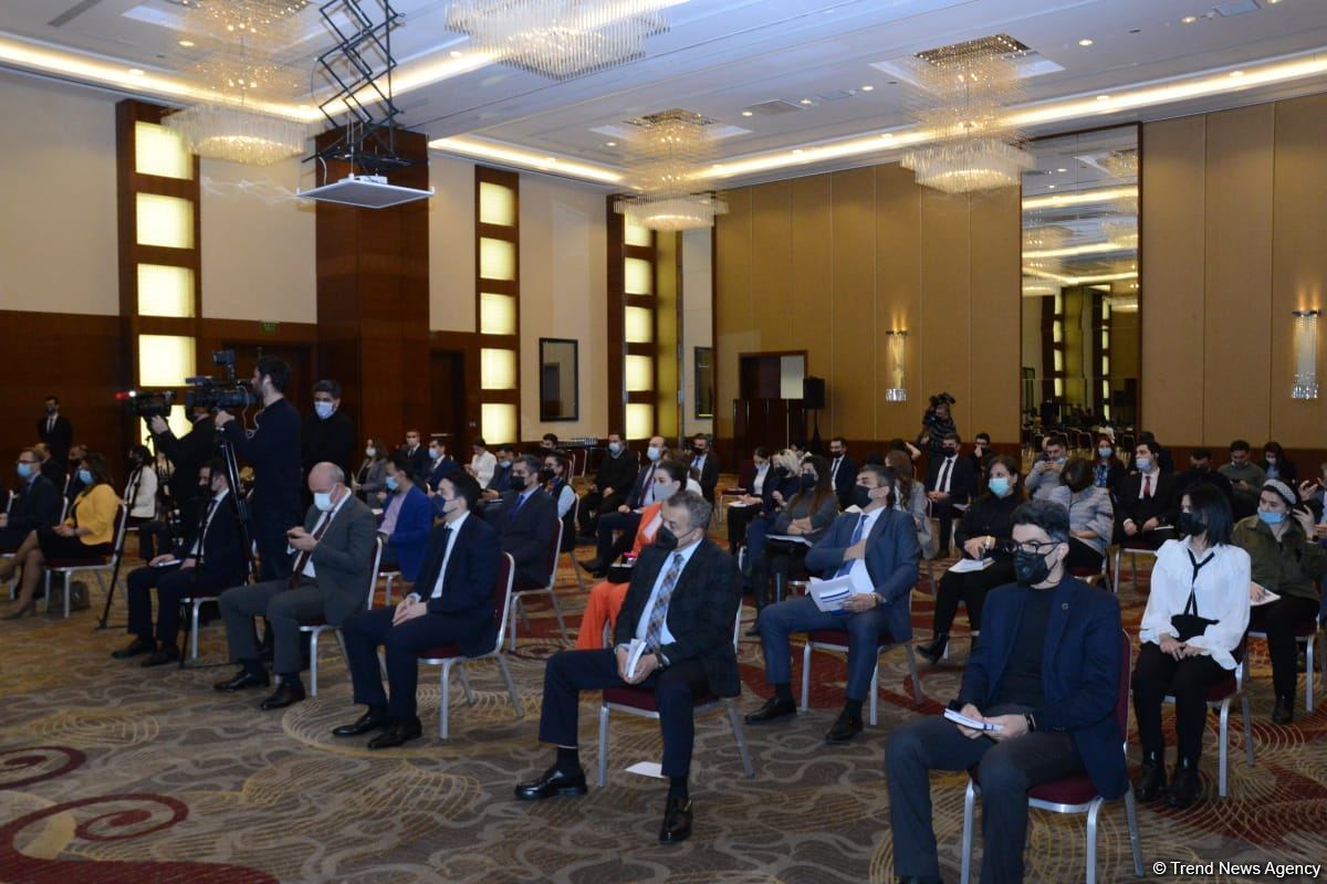 İkinci Qarabağ müharibəsinə qədər 10 mindən çox qaçqına hüquqi yardımlar göstərilib - BMT QAK (FOTO)