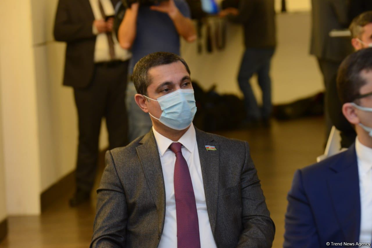 Vətən Müharibəsində Azərbaycan xalqının Zəfərinə həsr olunmuş 
“zefer.az” saytının təqdimatı keçirilib (FOTO)