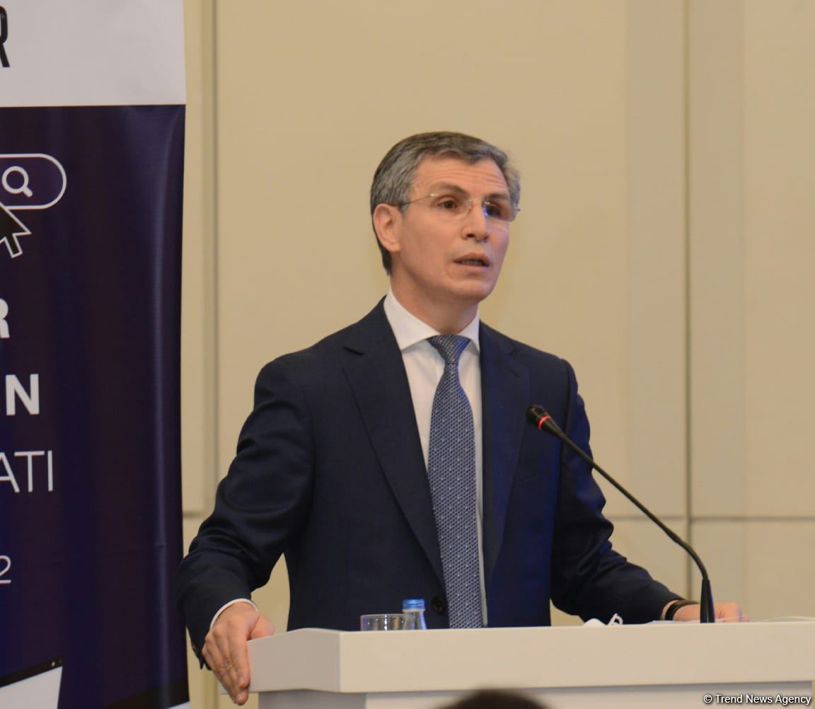 Vətən Müharibəsində Azərbaycan xalqının Zəfərinə həsr olunmuş 
“zefer.az” saytının təqdimatı keçirilib (FOTO)
