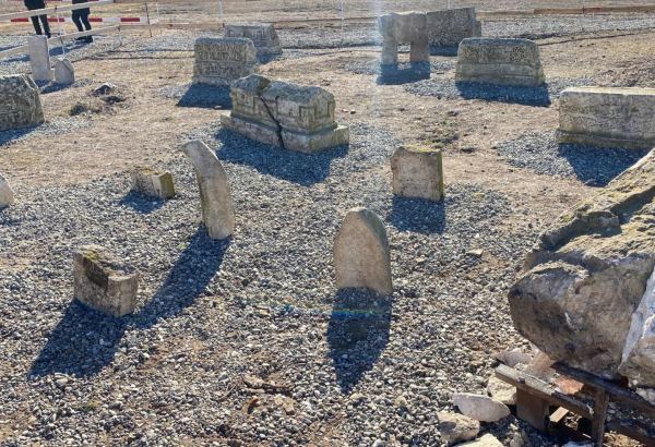 Ermənilər 300 abidənin olduğu kəndi tamamilə məhv edib