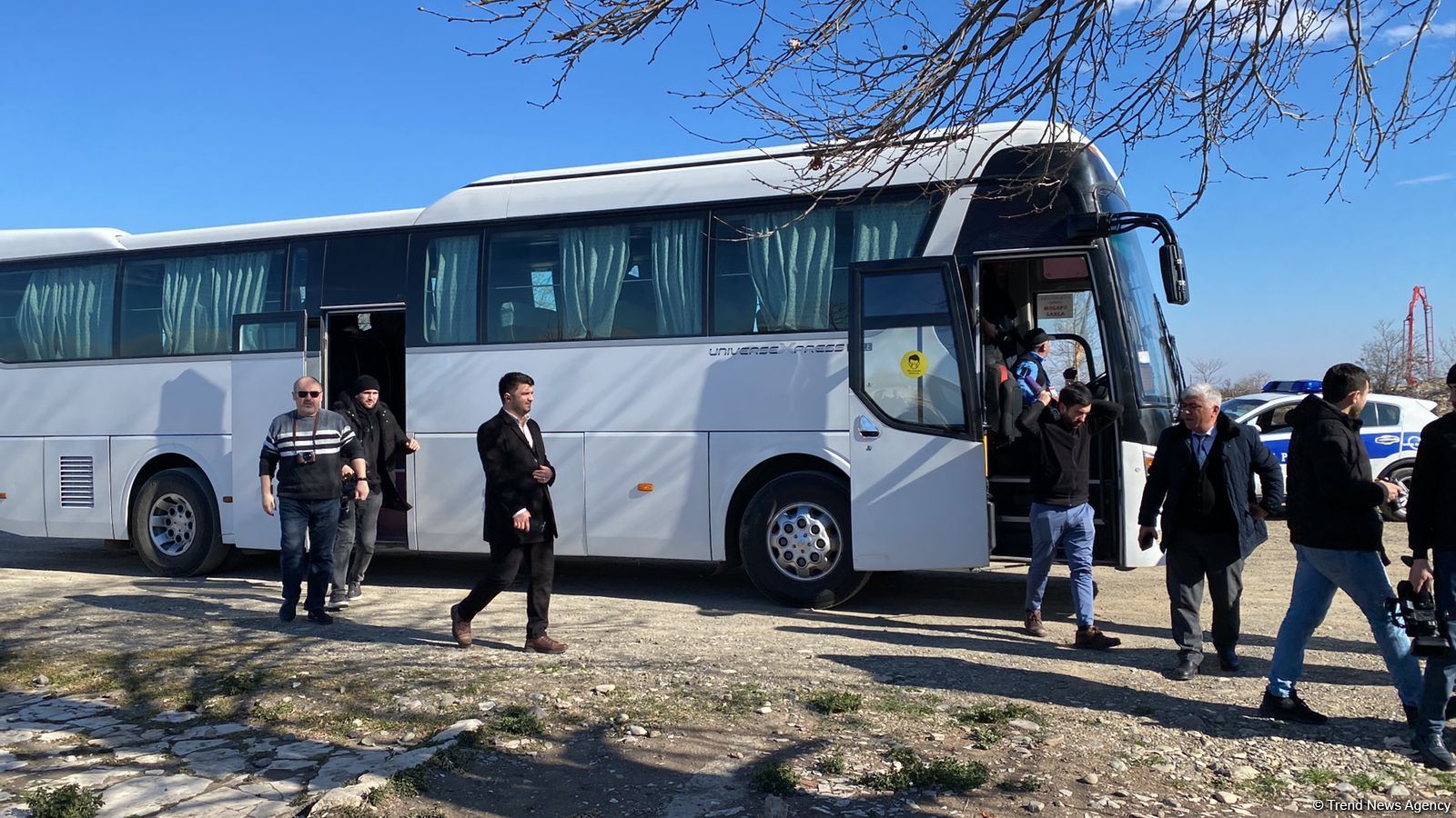 Bakıdan çıxan sərnişin avtobusu Ağdama çatıb (FOTO)