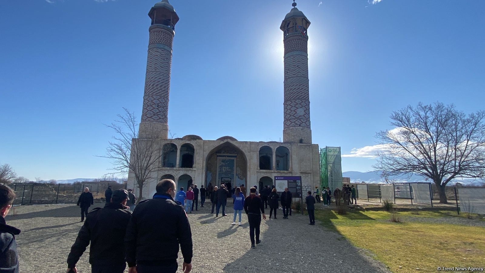 Bakıdan çıxan sərnişin avtobusu Ağdama çatıb (FOTO)