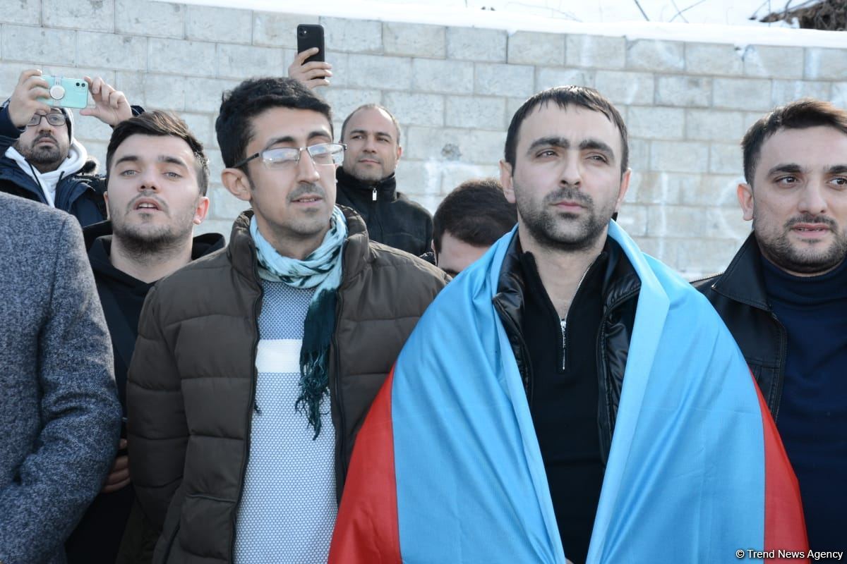 İlk sərnişin avtobusu Şuşaya çatıb (FOTO/VİDEO)
