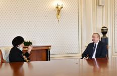 Prezident İlham Əliyev Fatma Səttarovaya “İstiqlal” ordenini təqdim edib (FOTO/VİDEO) (YENİLƏNİB)