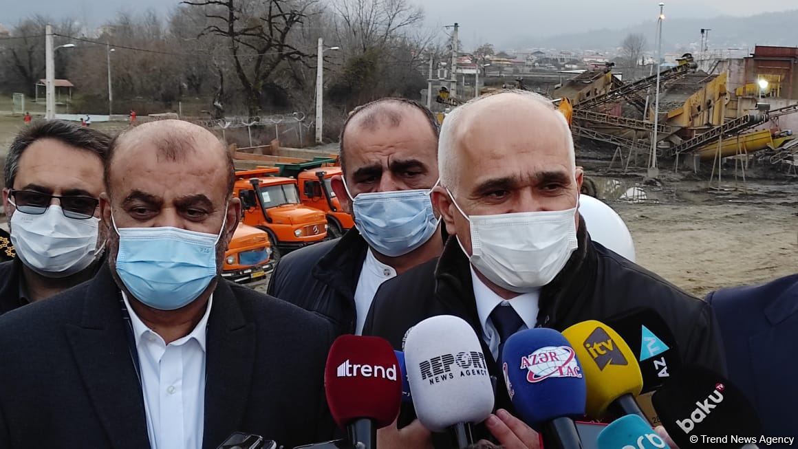 İranla Azərbaycan arasında tikiləcək yeni körpü yükdaşımaların artımına xidmət edəcək - Şahin Mustafayev