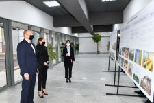 Prezident İlham Əliyev və Birinci xanım Mehriban Əliyeva Binə qəsəbəsində yeni inşa edilmiş Tədris və Xidmət Kompleksinin açılışında iştirak ediblər (FOTO/VİDEO) (YENİLƏNİB)