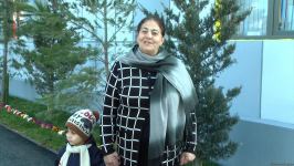 Qəsəbədə məktəb, uşaq bağçası, tibb məntəqəsinin yaradılmasına görə Prezident İlham Əliyevə və Birinci xanım Mehriban Əliyevaya hədsiz təşəkkür edirik - Binə sakinləri (FOTO/VİDEO)