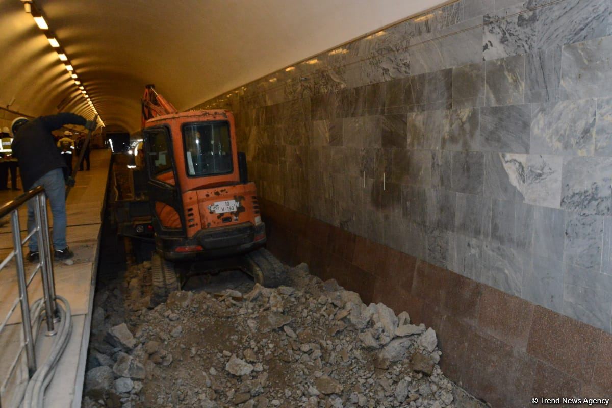 Metronun “Cəfər Cabbarlı” stansiyasında təmir işlərinin növbəti mərhələsi başlanıb (FOTO)