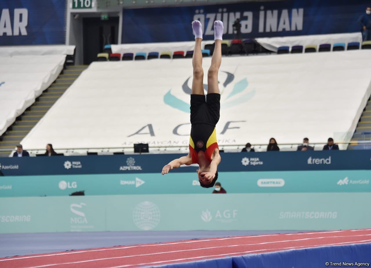 Milli Gimnastika Arenasında batut gimnastikası üzrə 6-cı, tamblinq üzrə 18-ci Azərbaycan Birinciliyi və Bakı Çempionatı start götürüb (FOTO)