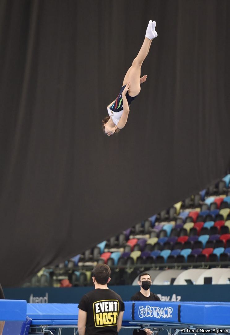 Milli Gimnastika Arenasında batut gimnastikası və tamblinq üzrə Azərbaycan Birinciliyi və Bakı Çempionatının qalibləri mükafatlandırılıb (FOTO)