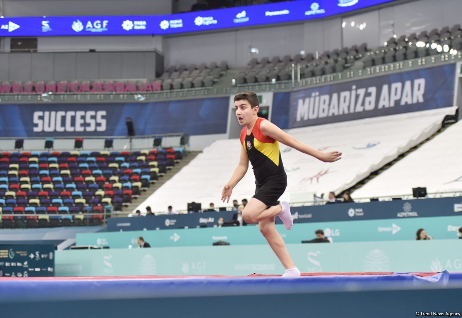 Batut gimnastikası üzrə Azərbaycan Birinciliyi və Bakı Çempionatında qaliblər müəyyənləşib - Mükafatlandırma mərasimi (FOTO)