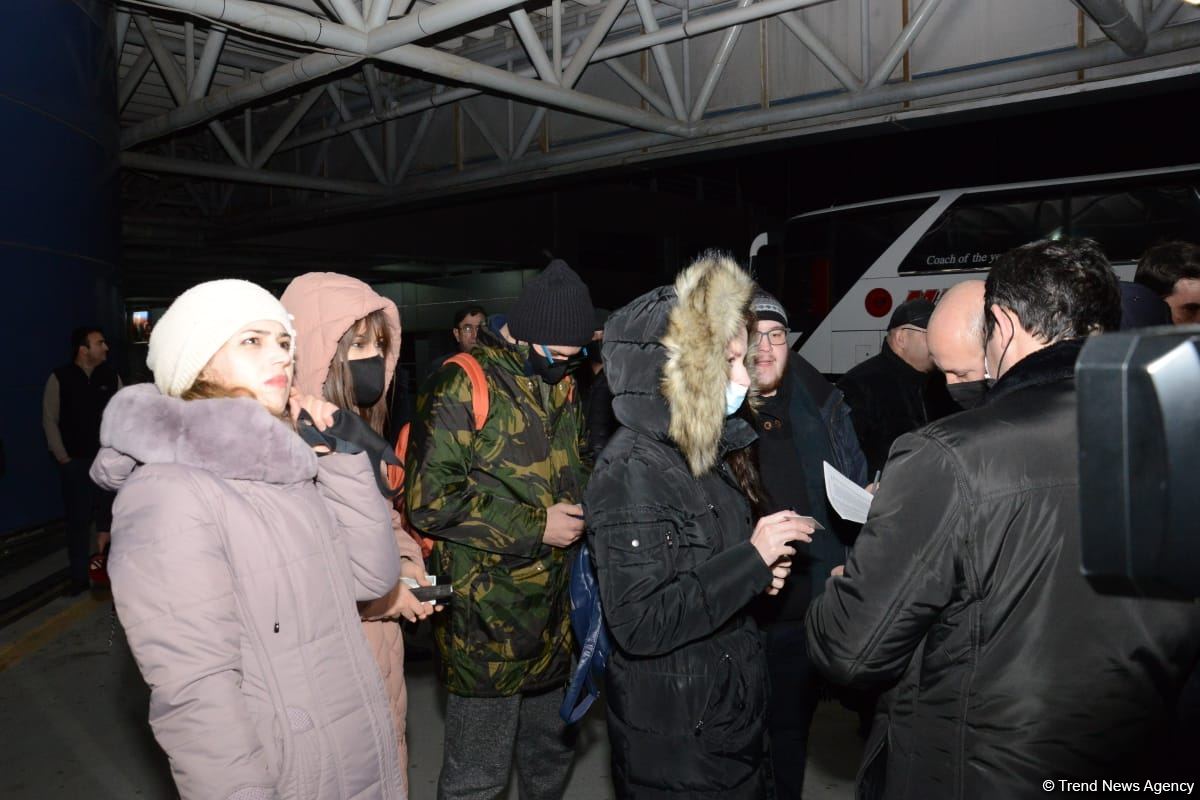 Şuşaya növbəti sərnişin avtobus reysi yola düşüb (FOTO/VİDEO)