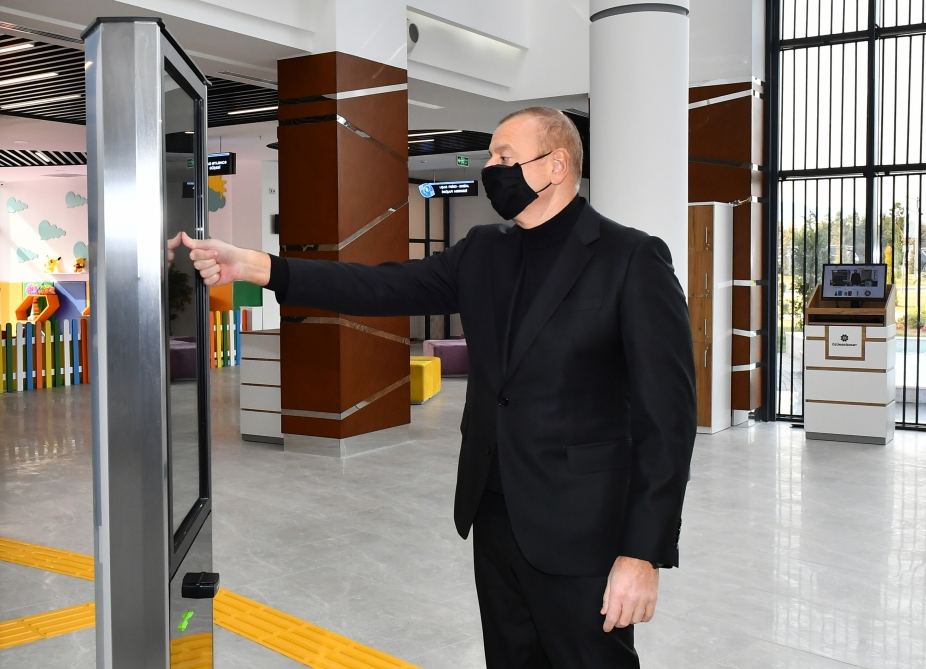 Prezident İlham Əliyev 2 saylı Gəncə regional “ASAN xidmət” Mərkəzinin açılışını edib (YENİLƏNİB) (FOTO/VİDEO)
