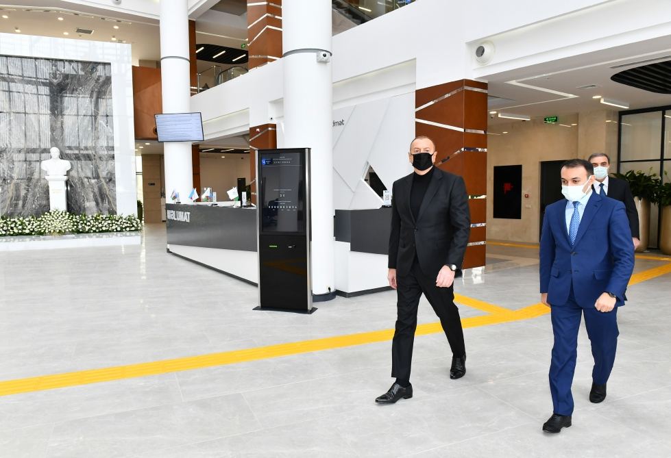 Prezident İlham Əliyev 2 saylı Gəncə regional “ASAN xidmət” Mərkəzinin açılışını edib (YENİLƏNİB) (FOTO/VİDEO)