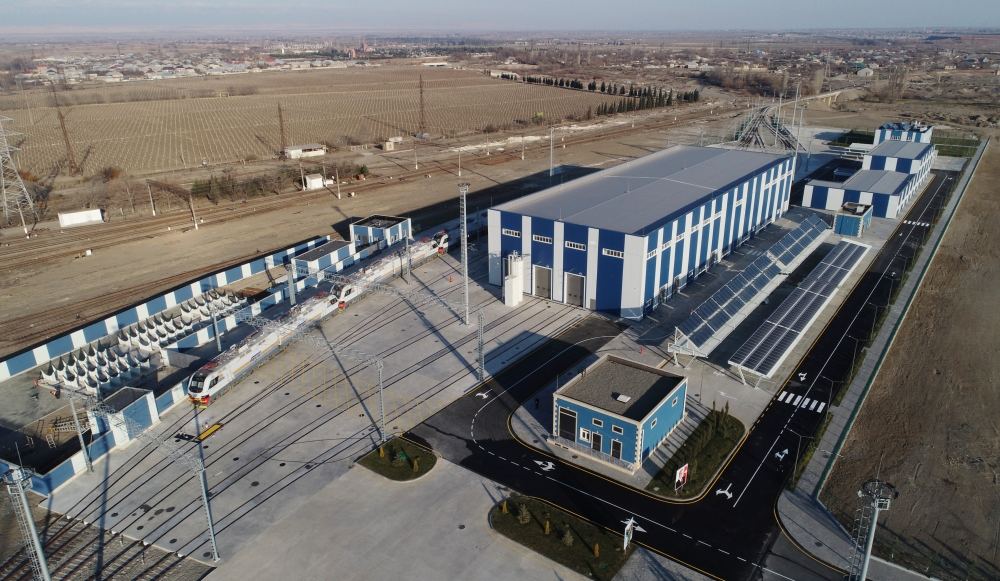 Prezident İlham Əliyev “Azərbaycan Dəmir Yolları” QSC-nin lokomotiv deposunun açılışında iştirak edib (YENİLƏNİB) (FOTO/VİDEO)