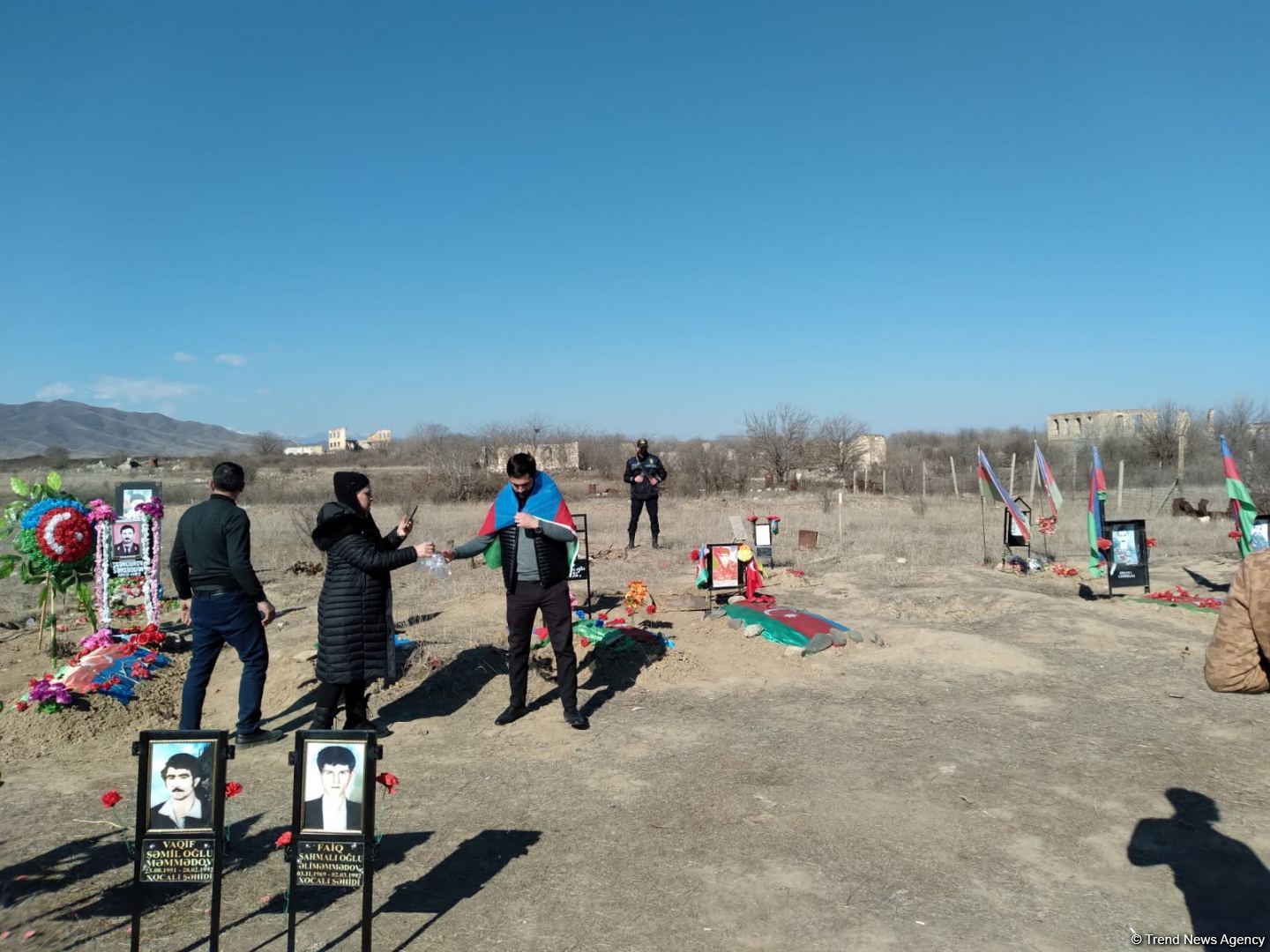 Bakıdan gedən növbəti sərnişinlər Ağdamda (FOTO)