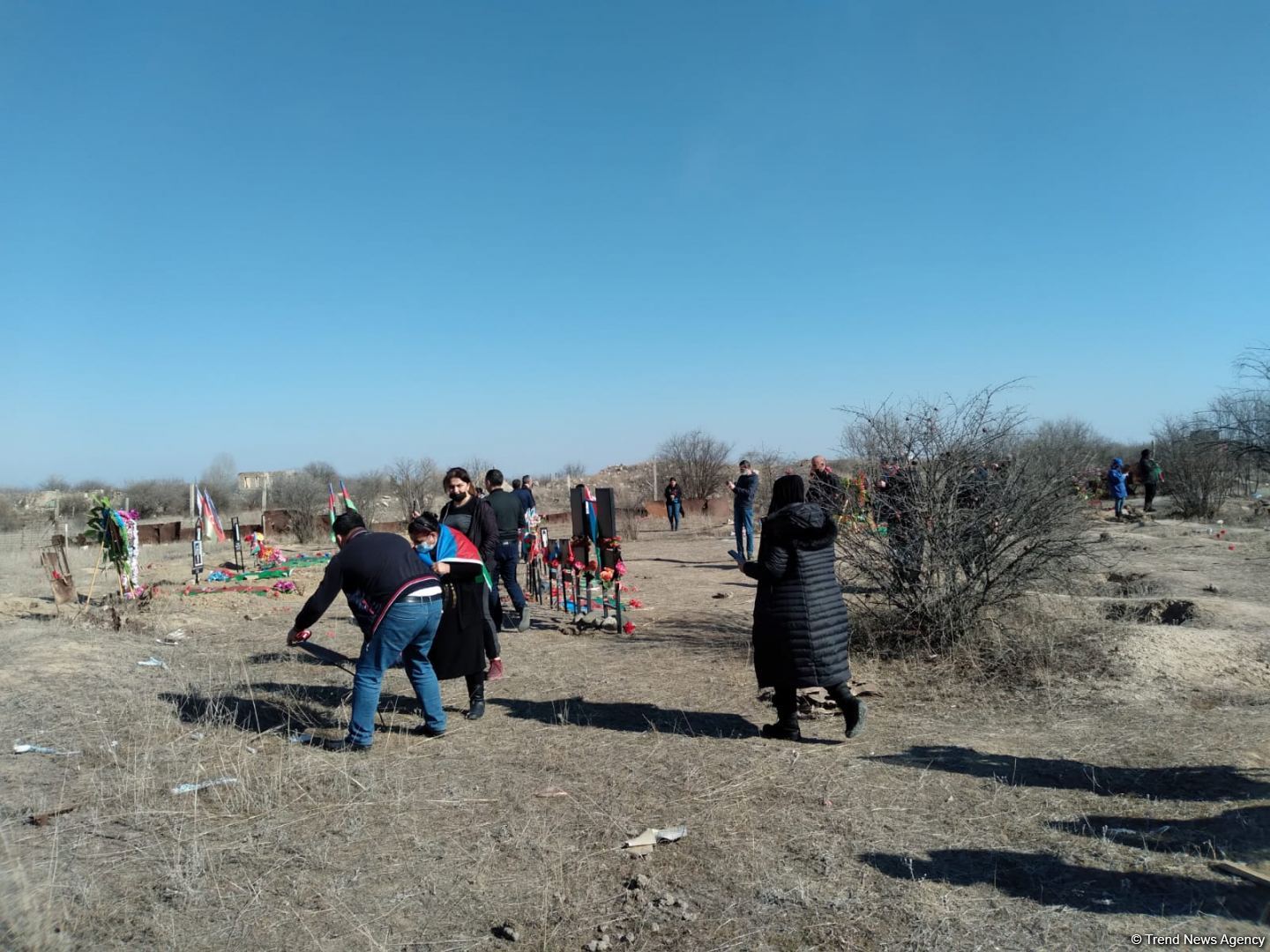 Bakıdan gedən növbəti sərnişinlər Ağdamda (FOTO)