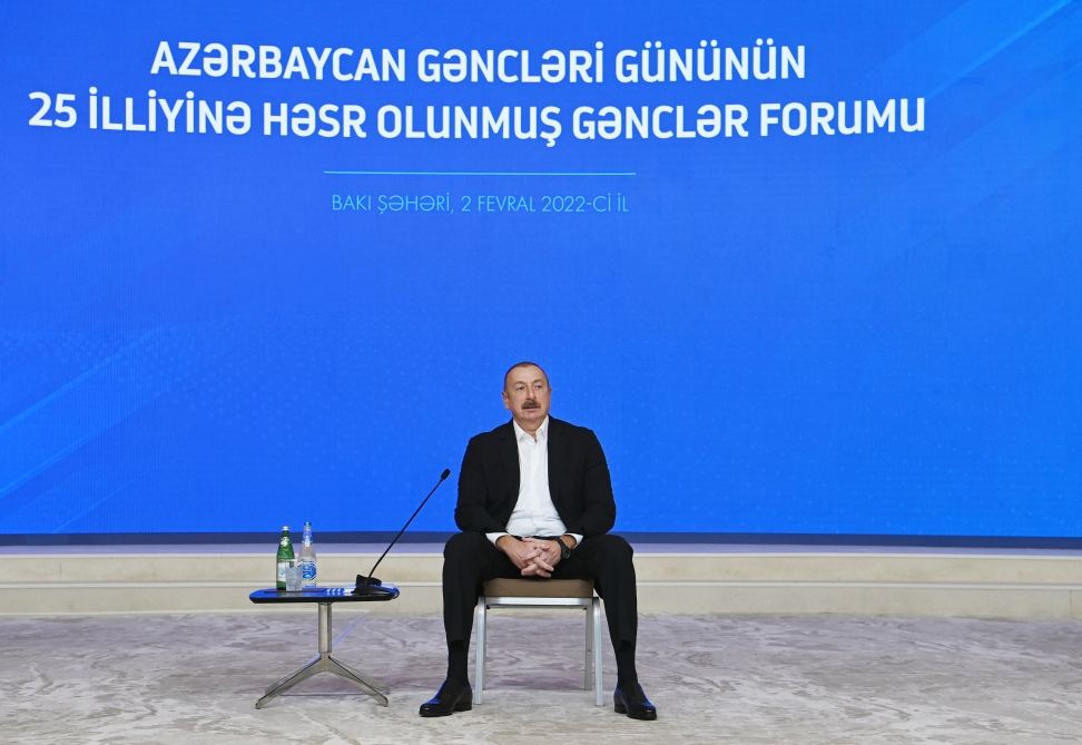 Prezident İlham Əliyev: Gənclər bilməlidirlər ki, kənar təsirlərin məqsədi nədir