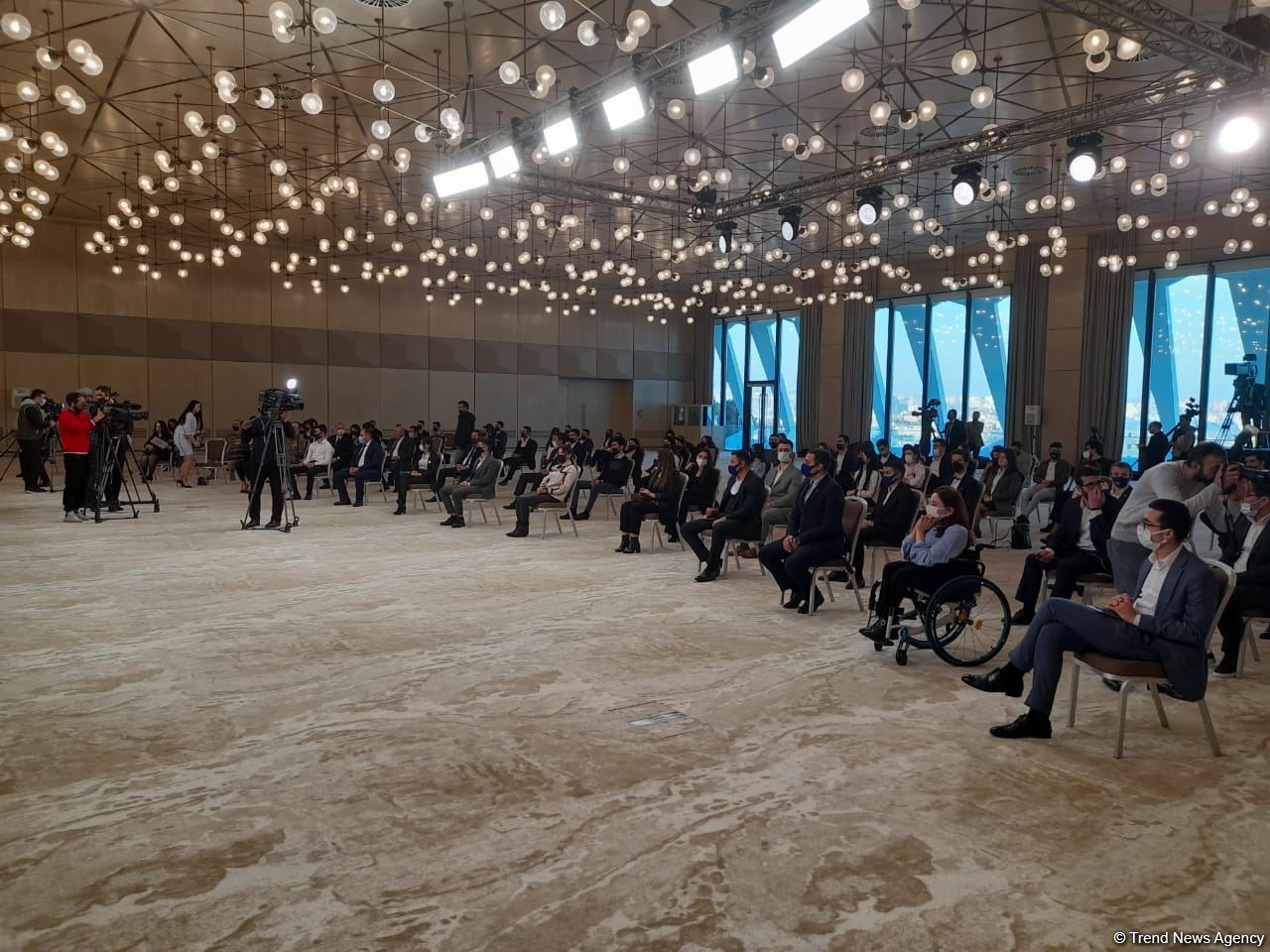 Gənclər Forumu çərçivəsində panel müzakirələri olub (FOTO)