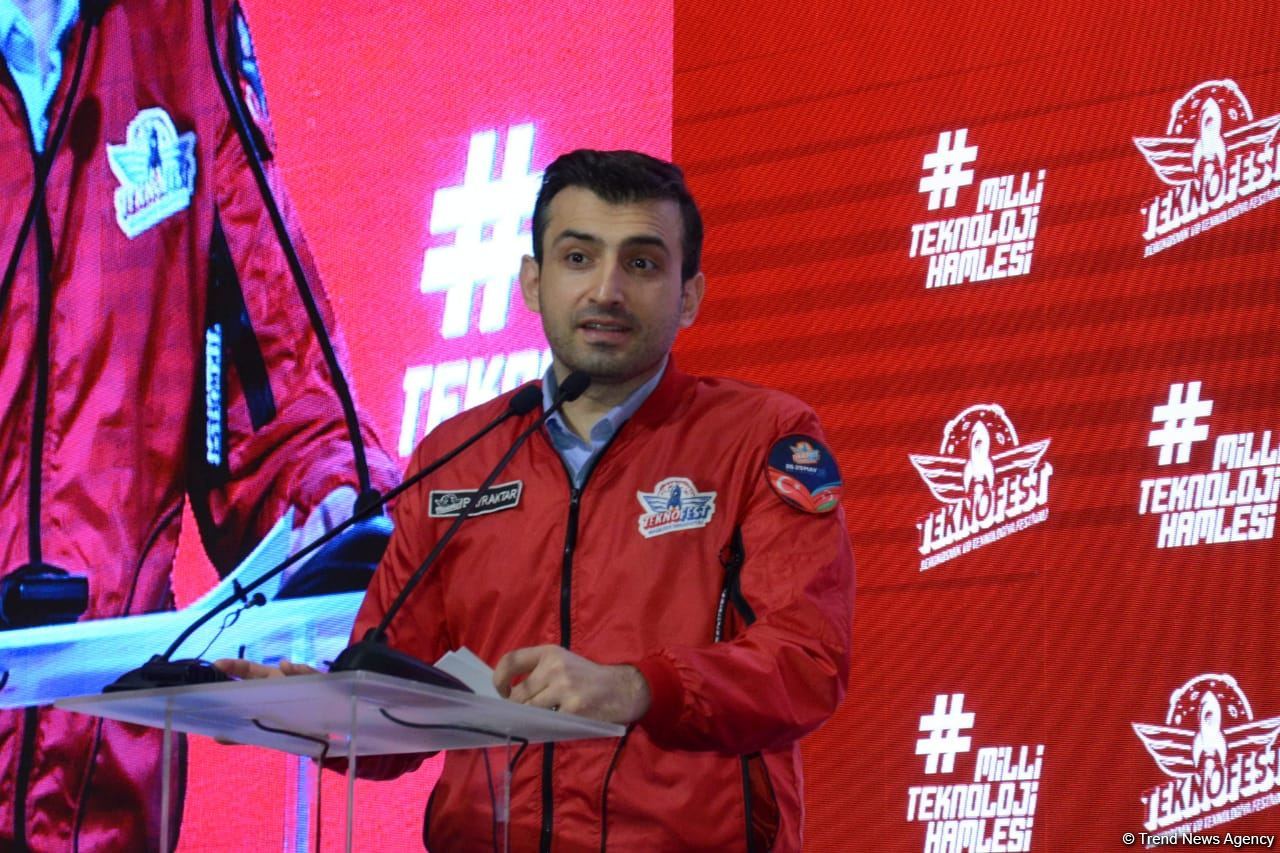 Gəncləri gələcəyin güclü Azərbaycanına öz töhfələrini verməyə dəvət edirəm - Səlçuk Bayraktar