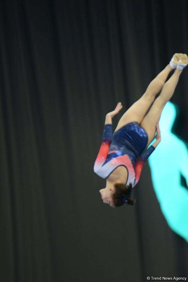 Bakıda batut gimnastikası üzrə Dünya Kuboku yarışları davam edir (FOTO)