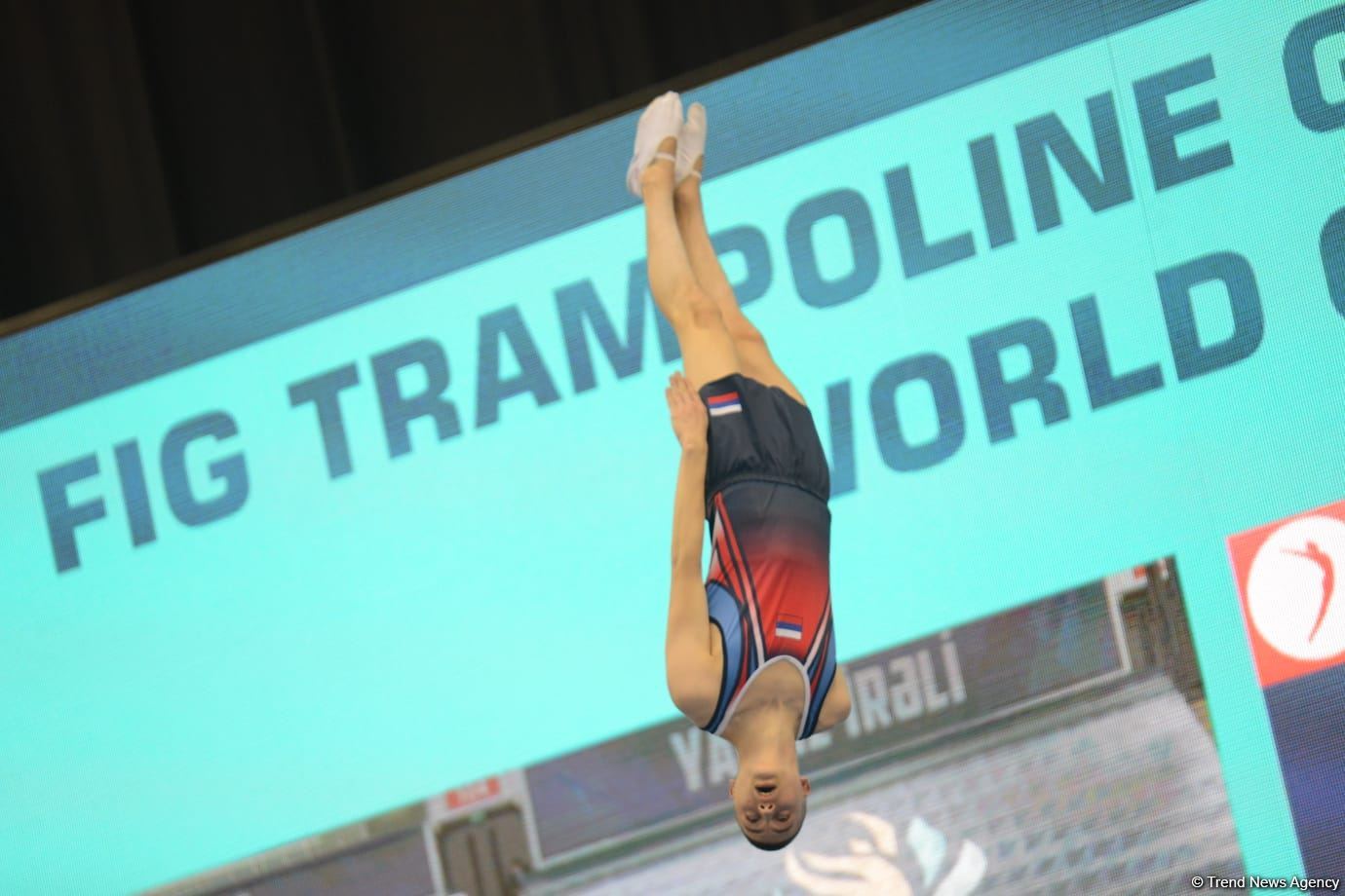 Bakıda batut gimnastikası üzrə Dünya Kubokunun birinci günü start götürüb (FOTO)