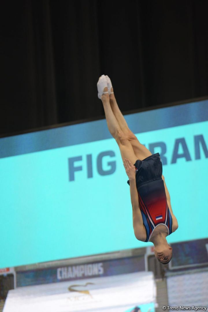 Bakıda batut gimnastikası üzrə Dünya Kubokunun birinci günü start götürüb (FOTO)