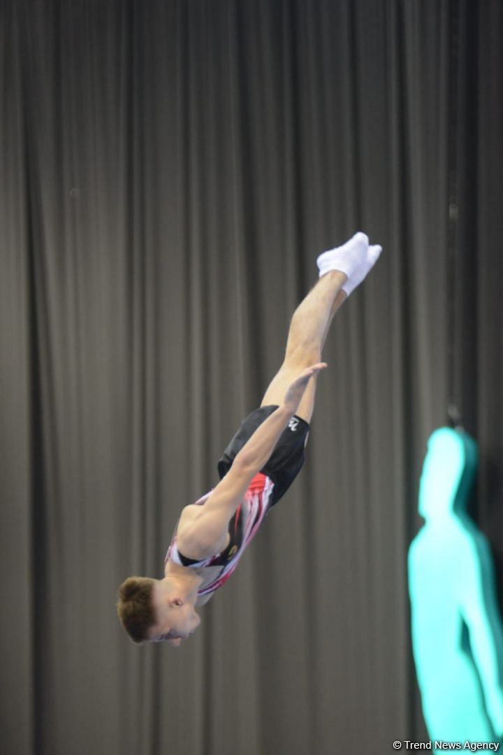 Bakıda batut gimnastikası üzrə Dünya Kubokunun final gününə start verilib (FOTO)