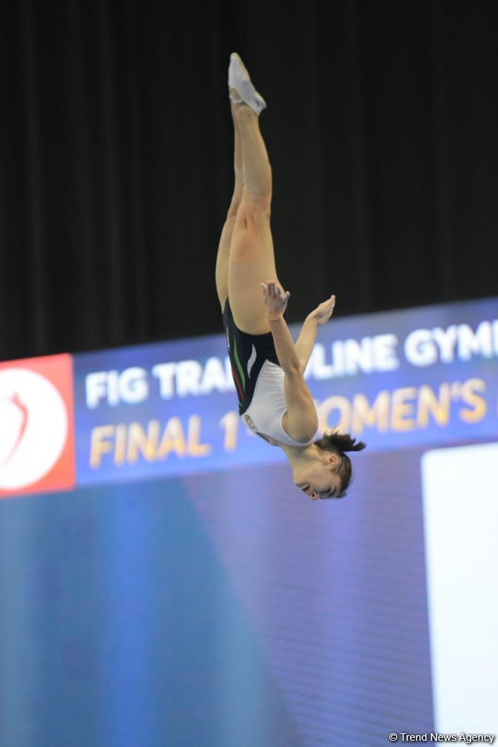 Azərbaycan gimnastı batut gimnastikası üzrə Dünya Kubokunun gümüş medalını qazanıb (FOTO)