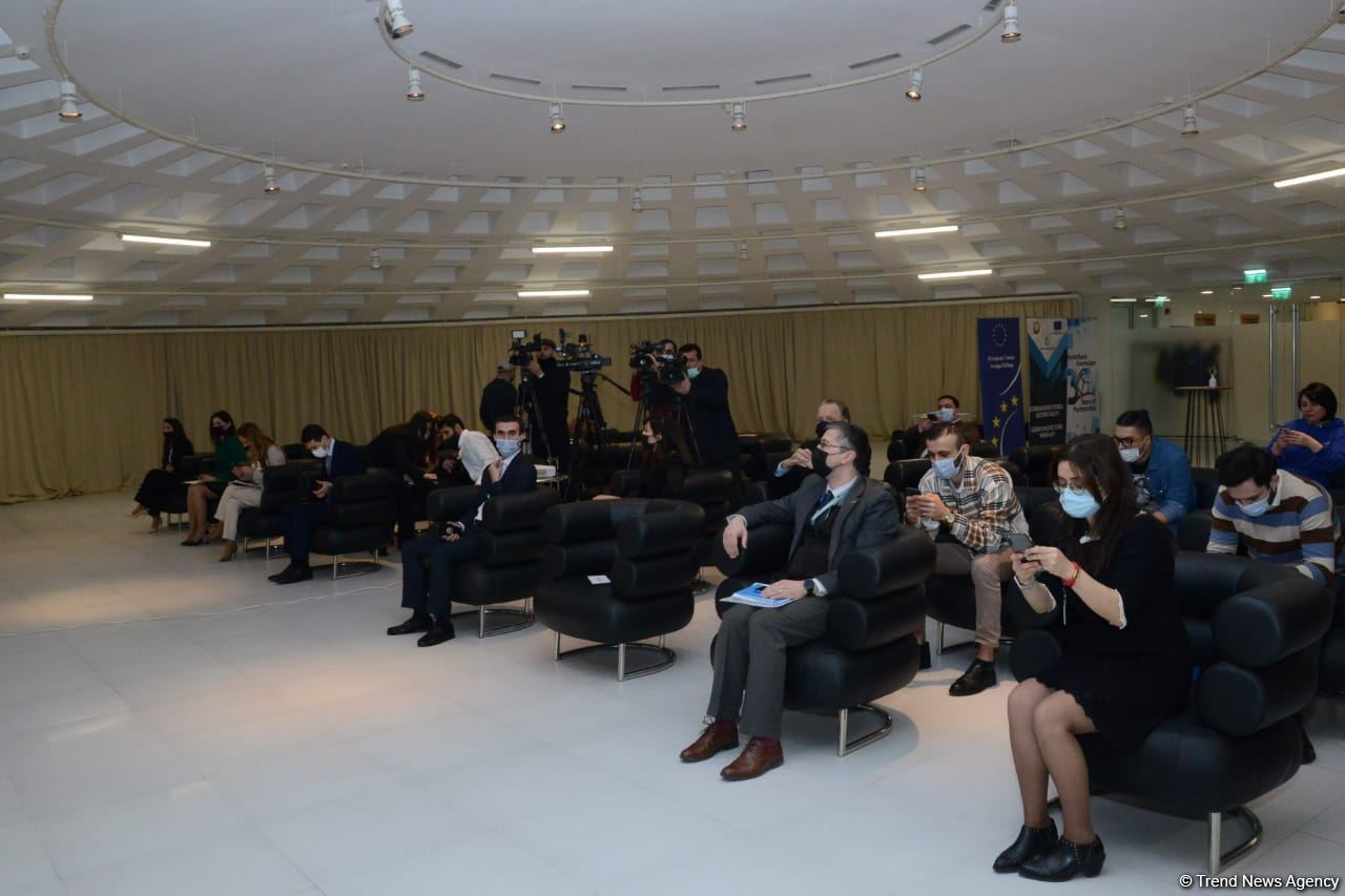 Aİ və Dünya Bankının Azərbaycan üzrə qrant sazişi bazarda rəqabətin artırılmasına kömək edəcək -  Peter Mixalko (FOTO)