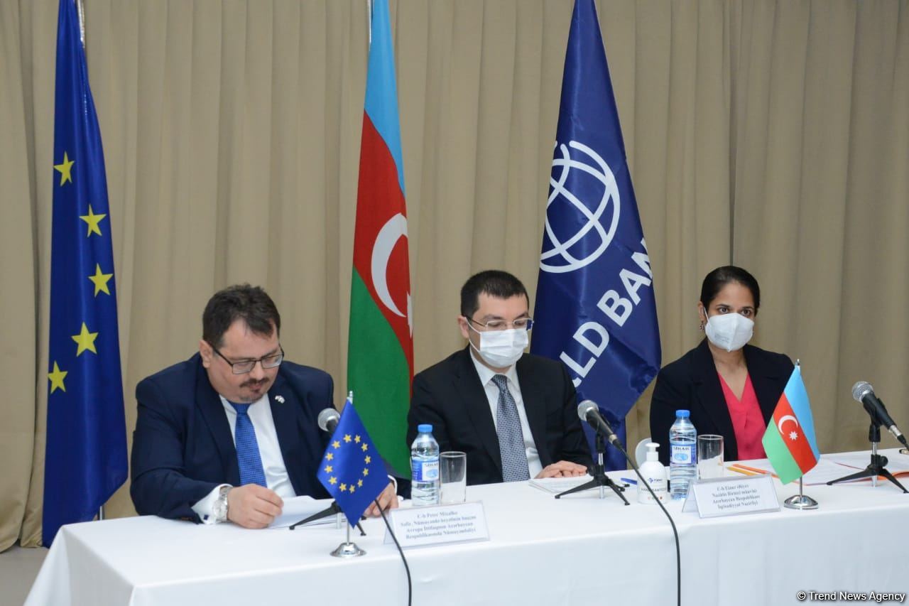 Aİ və Dünya Bankının Azərbaycan üzrə qrant sazişi bazarda rəqabətin artırılmasına kömək edəcək -  Peter Mixalko (FOTO)