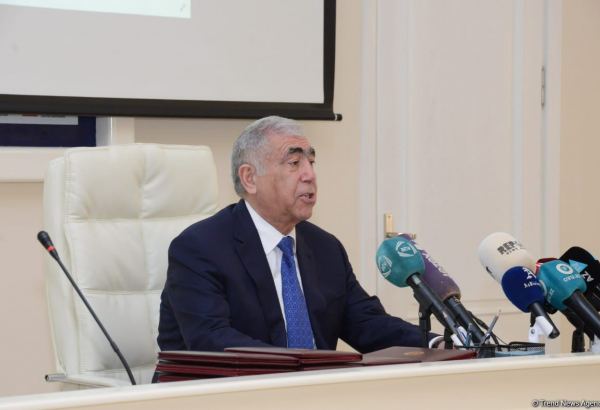 Agentlik sədri bir ailənin qəzada məhv olduğu yolla bağlı iddialara münasibət bildirib