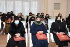 Erməni kilsəsinin rəhbəri erməni cəmiyyətini müharibə, revanşizmə ruhlandırır - Allahşükür Paşazadə (FOTO)