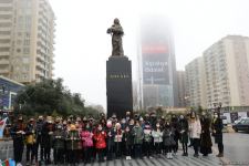 Vətəndaşlar "Ana fəryadı" abidəsini ziyarət etməyə başlayıblar (FOTO)