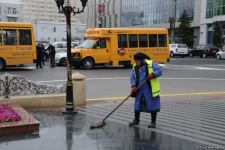 Vətəndaşlar "Ana fəryadı" abidəsini ziyarət etməyə başlayıblar (FOTO)