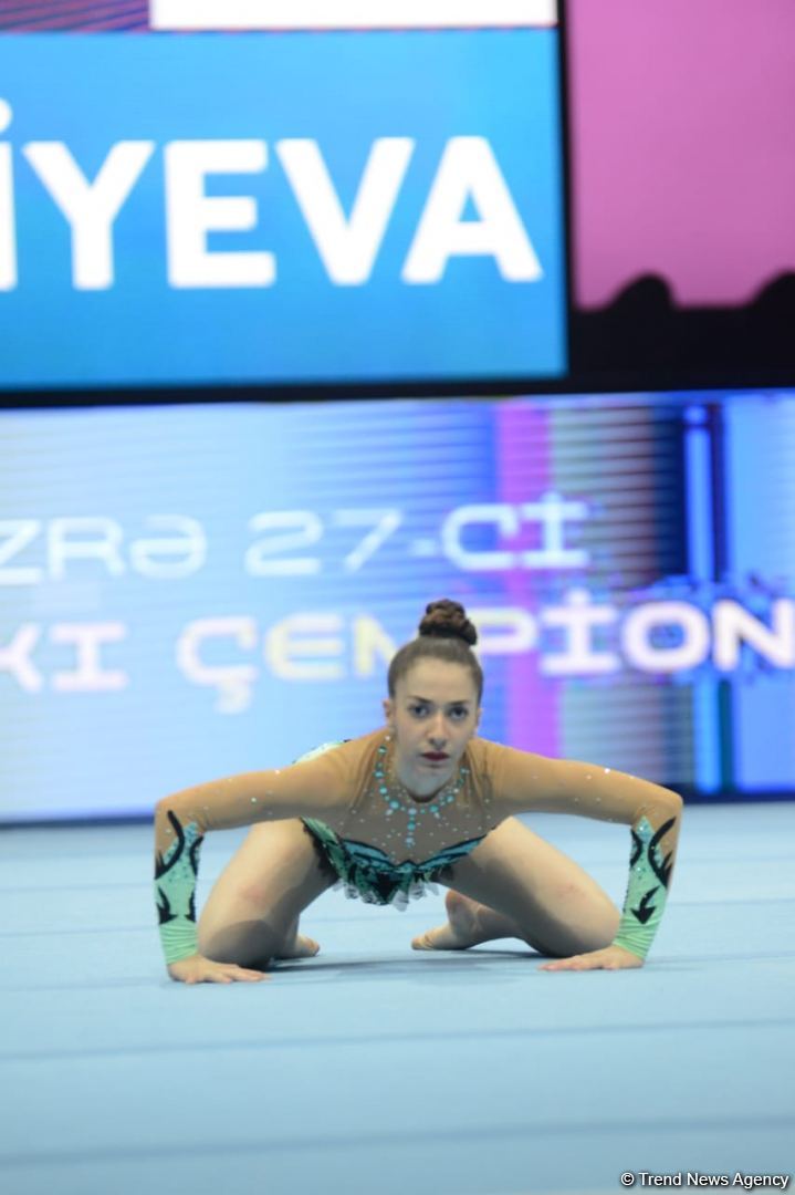 Bakıda akrobatika gimnastikası üzrə 27-ci Azərbaycan Birinciliyi və Bakı Çempionatı start götürüb (FOTO)