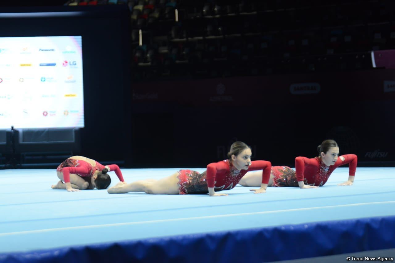 Bakıda akrobatika gimnastikası üzrə 27-ci Azərbaycan Birinciliyi və Bakı Çempionatı start götürüb (FOTO)