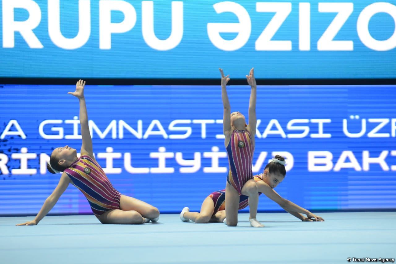 Bakıda akrobatika gimnastikası üzrə 27-ci Azərbaycan Birinciliyi və Bakı Çempionatı start götürüb (FOTO)