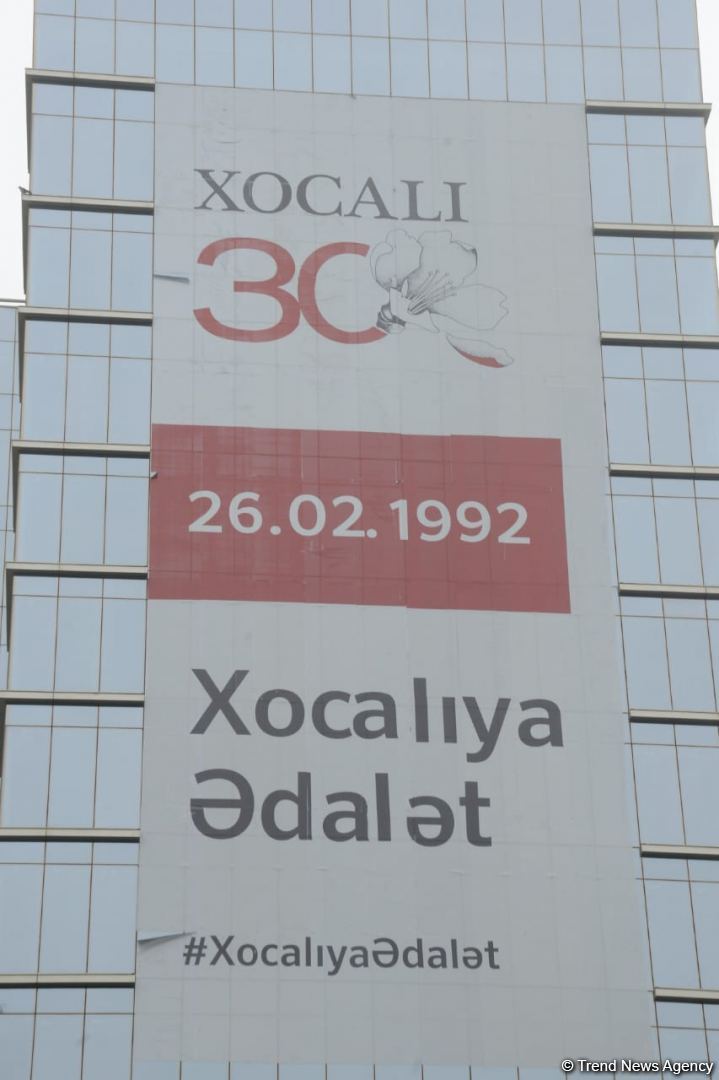 Vətəndaşlar "Ana fəryadı" abidəsini ziyarət etməyə başlayıblar (FOTO)