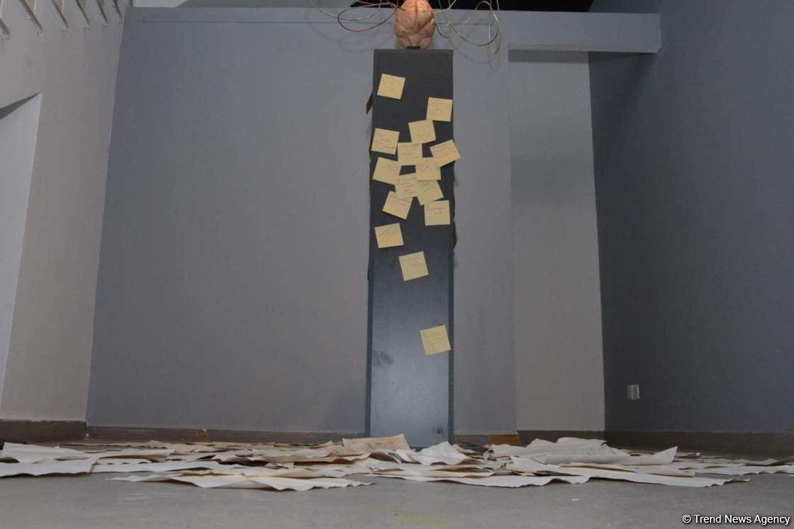 YARAT Müasir İncəsənət Məkanı ARTIM Layihə Məkanında gənc rəssamların  "Postponed" qrup sərgisini təqdim edir (FOTO)