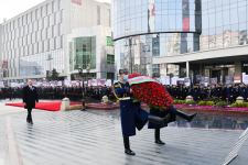 Prezident İlham Əliyev və Birinci xanım Mehriban Əliyeva Xocalı soyqırımının 30-cu ildönümü ilə əlaqədar Bakıda keçirilən ümumxalq yürüşündə iştirak ediblər (YENİLƏNİB 2) (FOTO/VİDEO)