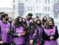 Azərbaycan ictimaiyyəti "Ana harayı" abidəsini ziyarət edir (FOTO/VİDEO)
