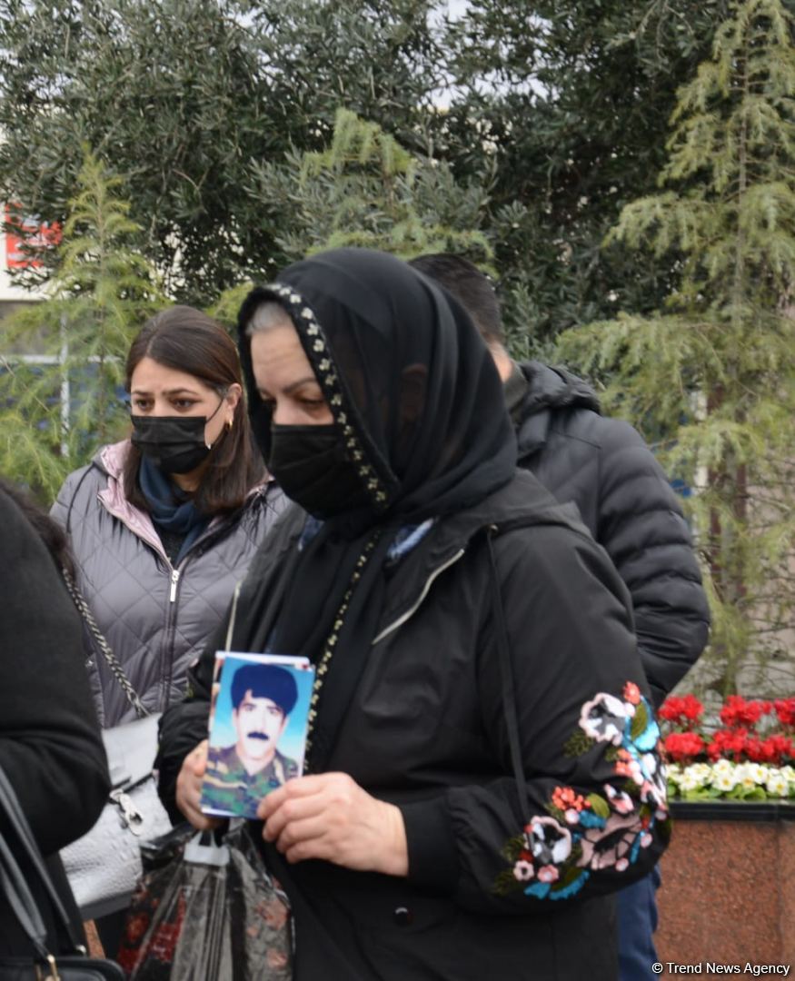 Azərbaycan ictimaiyyəti "Ana harayı" abidəsini ziyarət edir (FOTO/VİDEO)