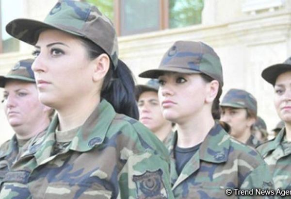 Qadınların hərbi məktəblərdə təhsil alması təklif edilir