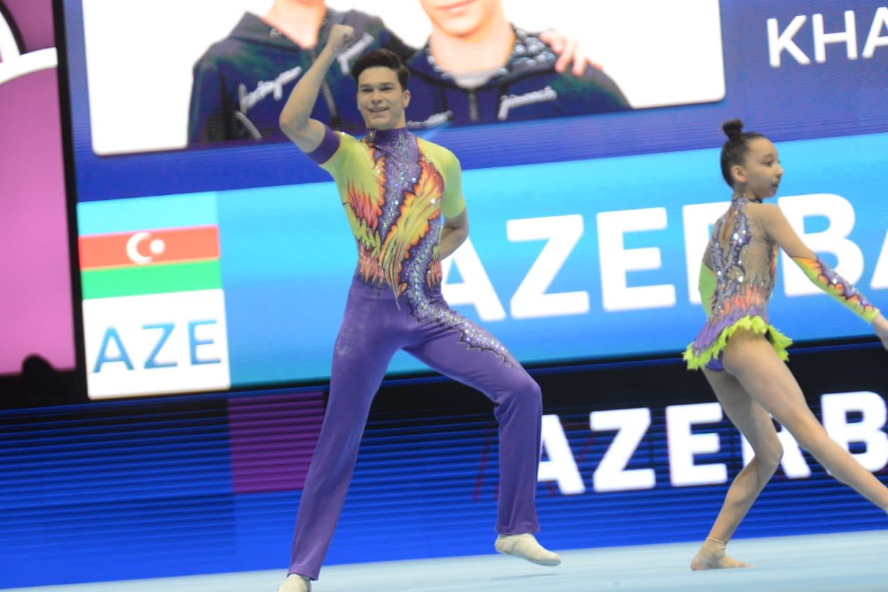Azərbaycan gimnastları Milana Əliyeva və Nizam Xamidulin akrobatika gimnastikası üzrə Dünya Yaş Qrupları Yarışlarında finala çıxıb